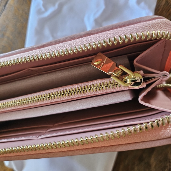 Pink Miu Miu Matelassé Nappa Leather Wallet - Picture 7 of 10